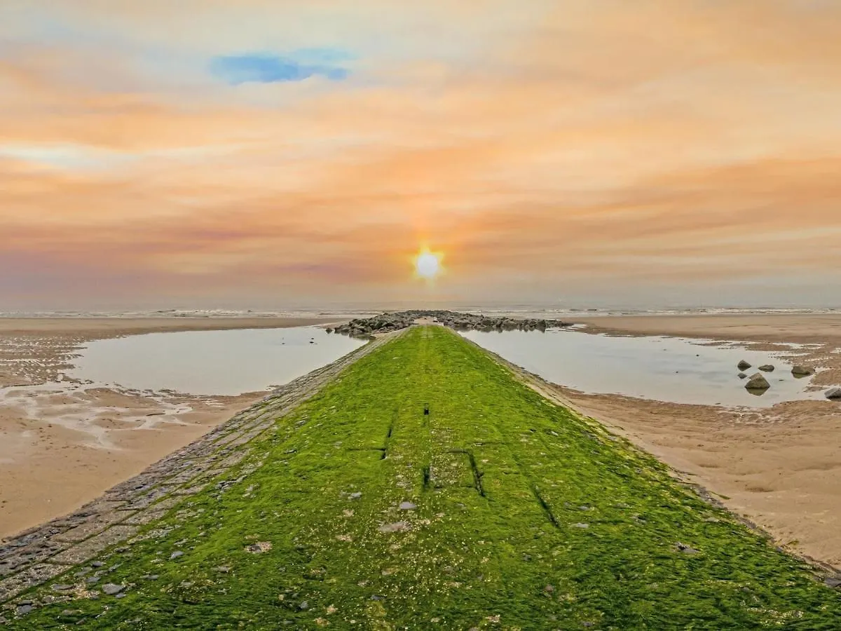 Apartment With Sea View Middelkerke